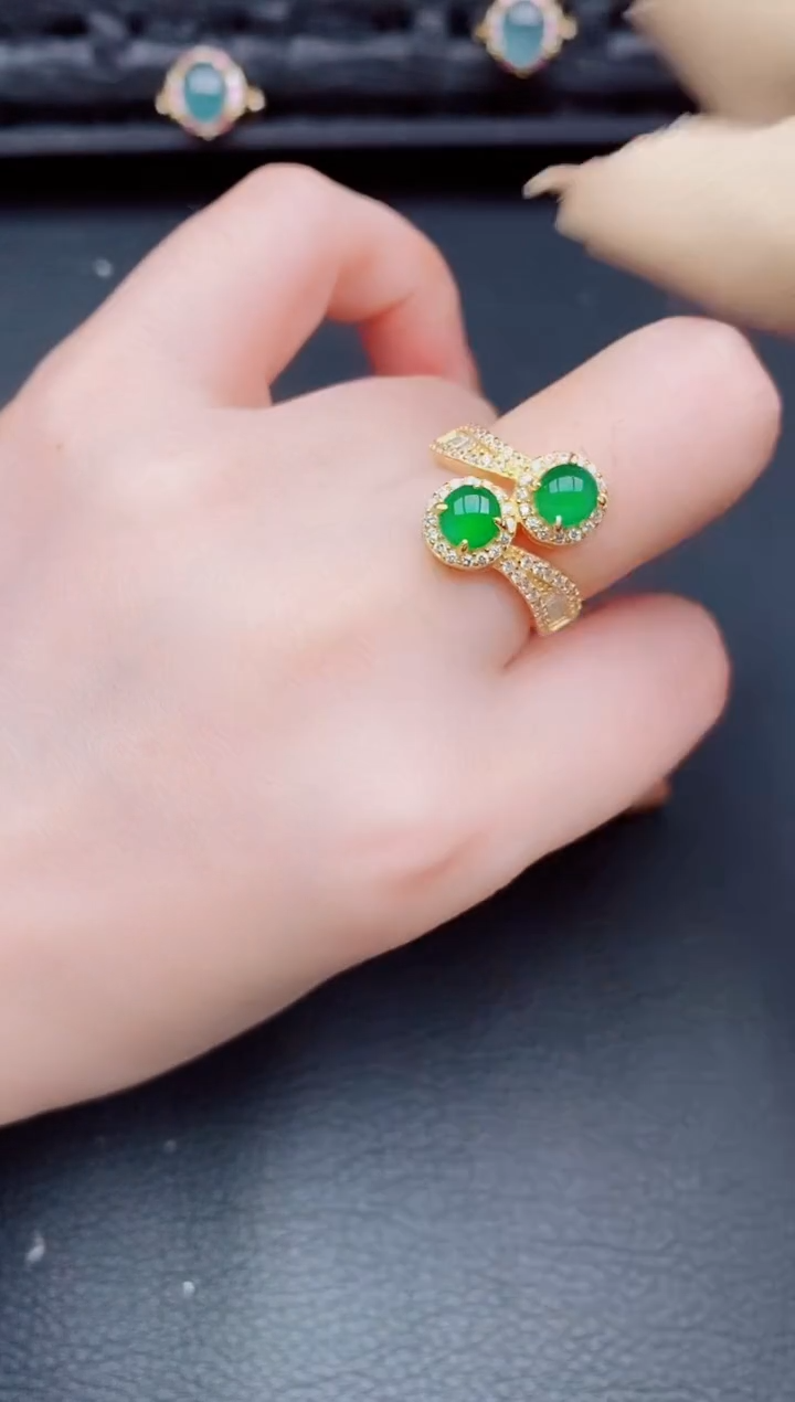 【闪购商品】翡翠戒指银S925镶嵌天然a货翡翠429