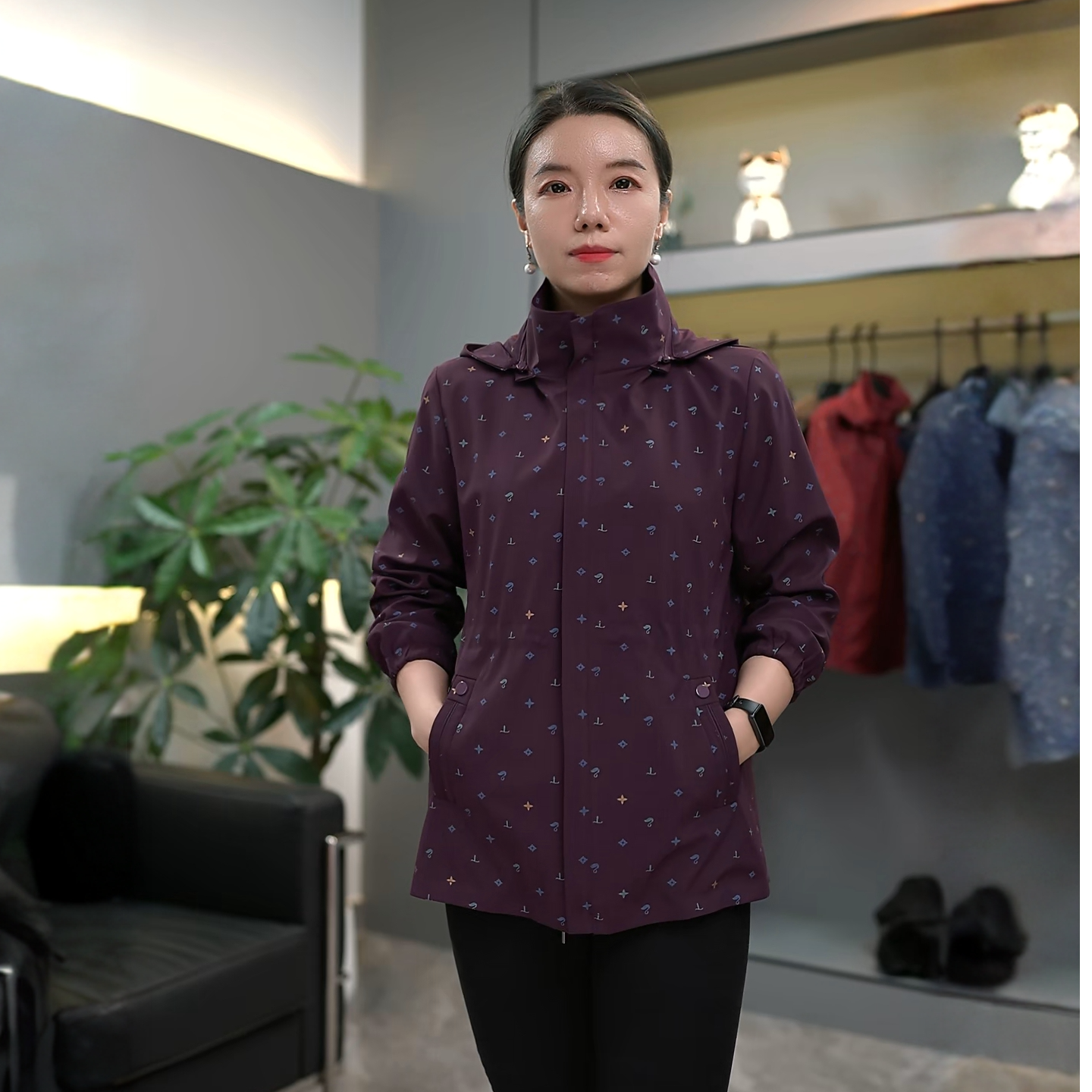 宽松型中老年女装外套时尚连帽风衣中长款妈妈装休闲上衣外套