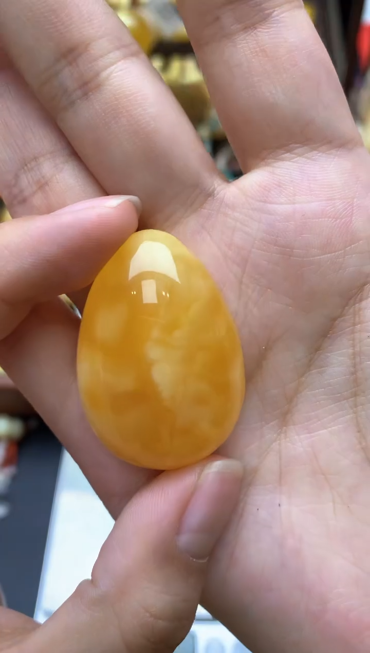 【闪购商品】未镶嵌琥珀珠宝奇石117琥珀蜜蜡花粉有纹小坑介意勿拍