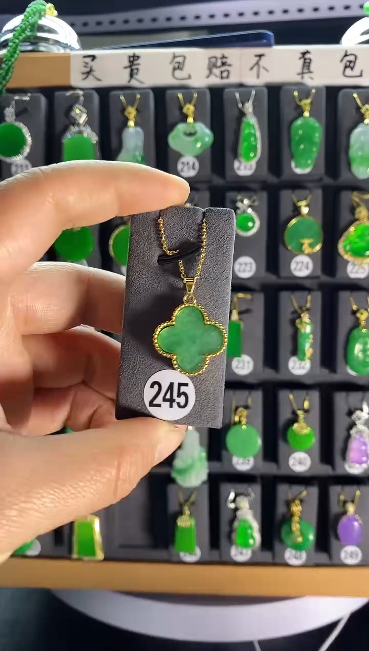 【闪购商品】翡翠耳饰银S925镶嵌245....