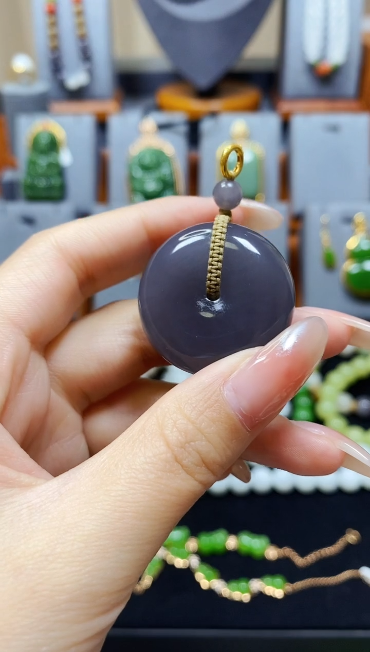 【闪购商品】和田玉烟紫平安扣吊坠18K金镶嵌*