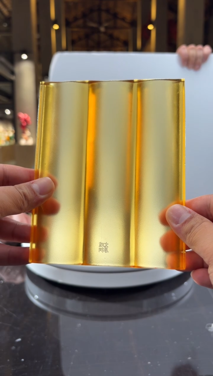 摆件琥珀金墨床摆件