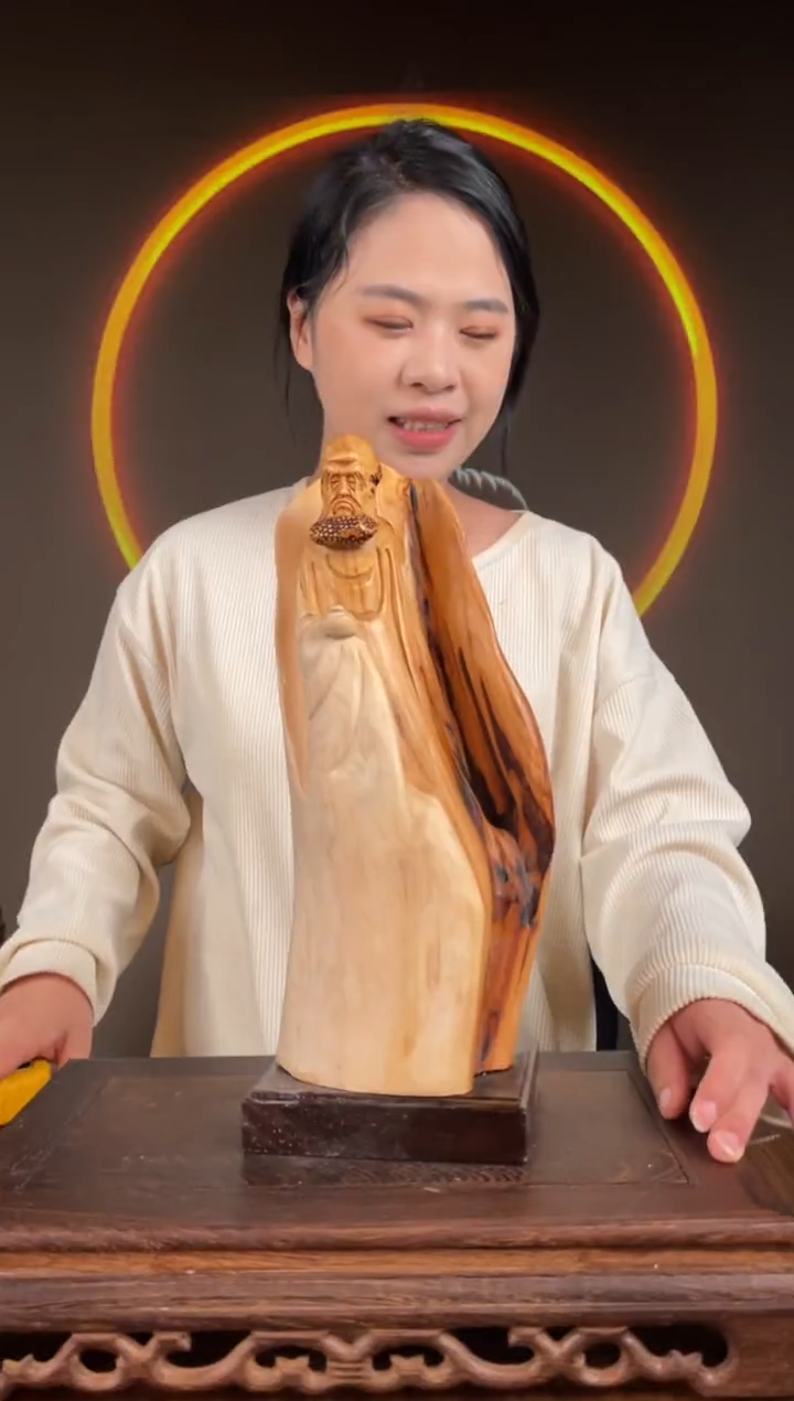 【闪购商品】柏木（崖柏）手工摆件,先抢先得!