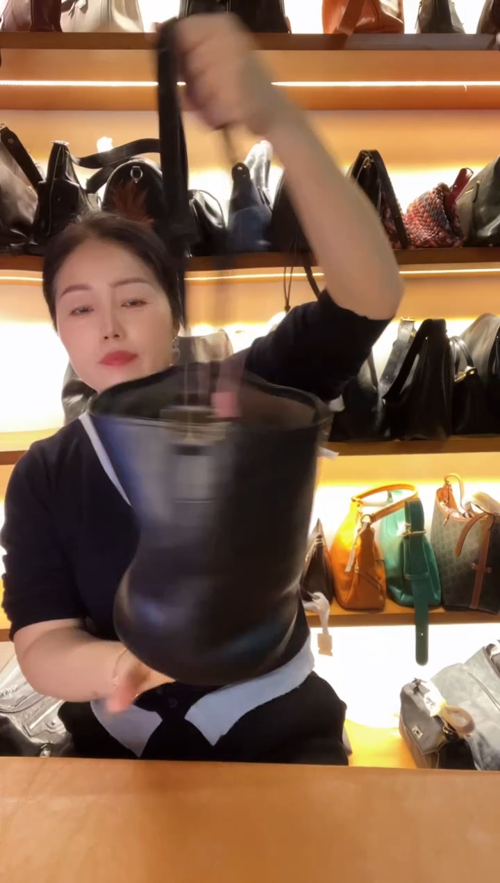 牛皮（革）高端订制时尚百搭女士手提斜跨包