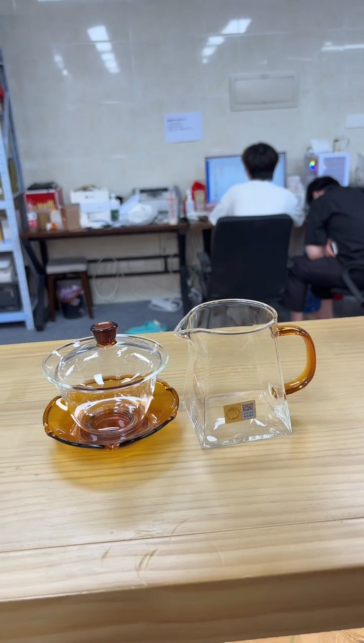 禾器瀚然琥珀+禾器荷叶琥珀