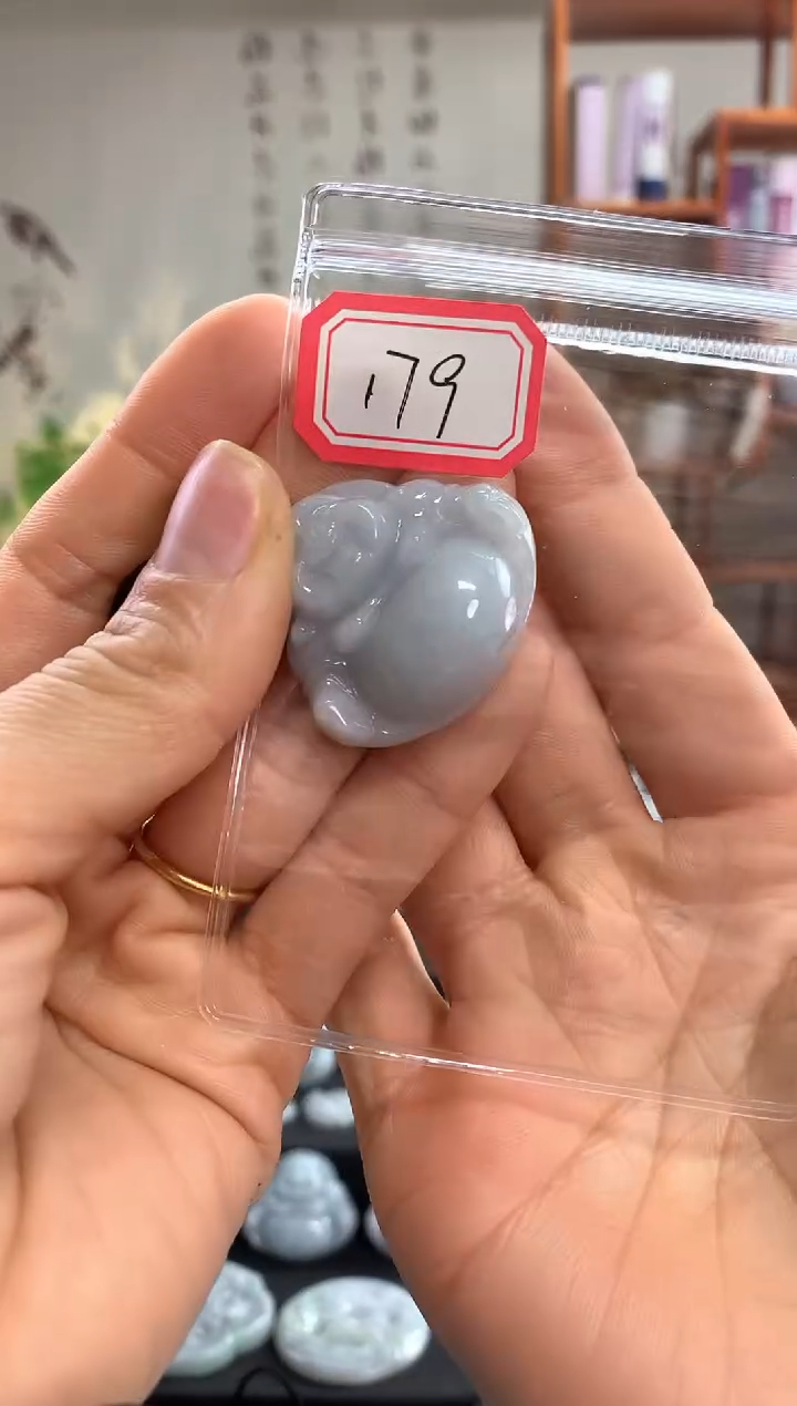 【闪购商品】翡翠颈饰未镶嵌佛公179多样性发一件