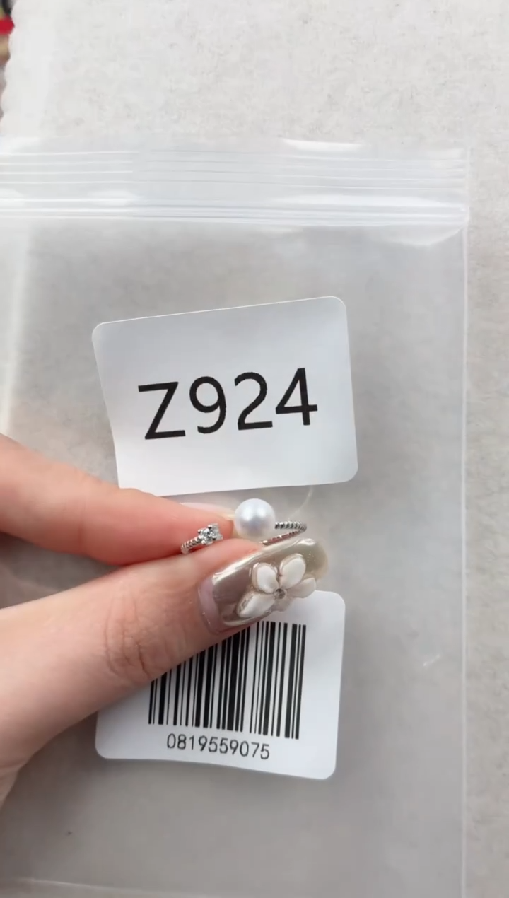 银S925镶嵌戒指淡水珍珠Z924