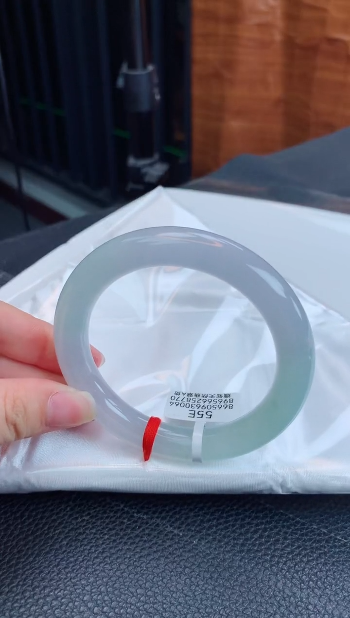 【闪购商品】翡翠手镯未镶嵌缅甸天然翡翠A货手镯