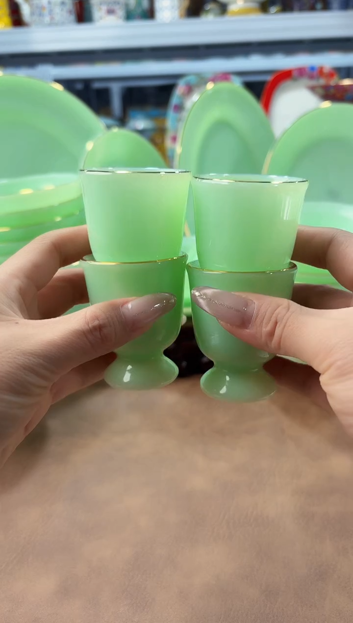 玉瓷高足酒杯4只餐具