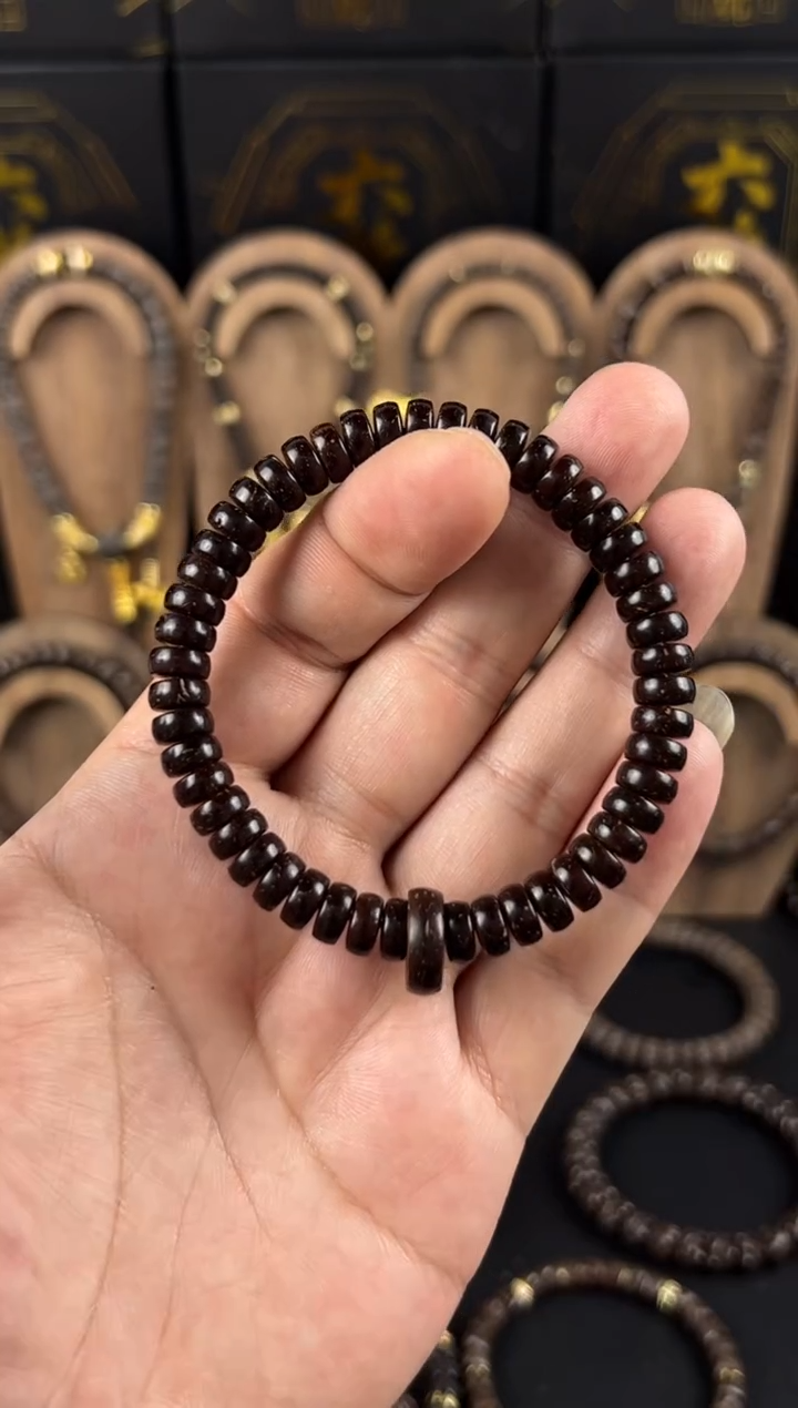 椰蒂手串8*4原生态椰蒂药片跑环款