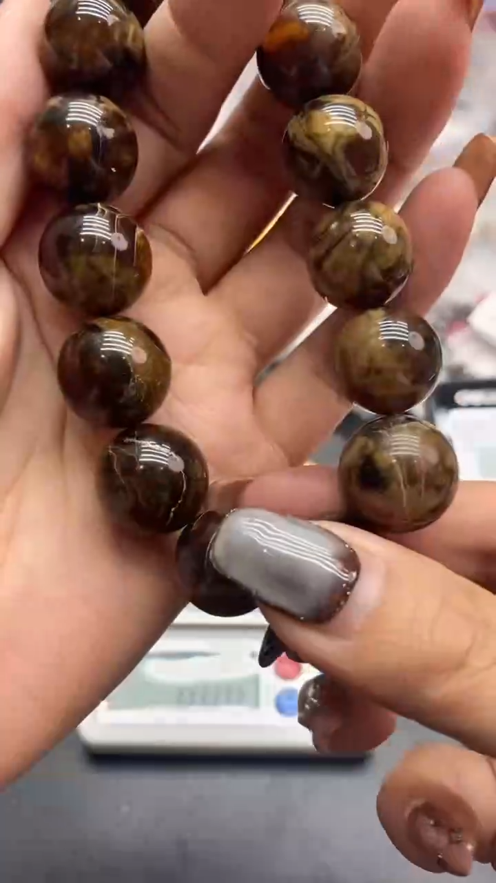 琥珀未镶嵌珠宝奇石764