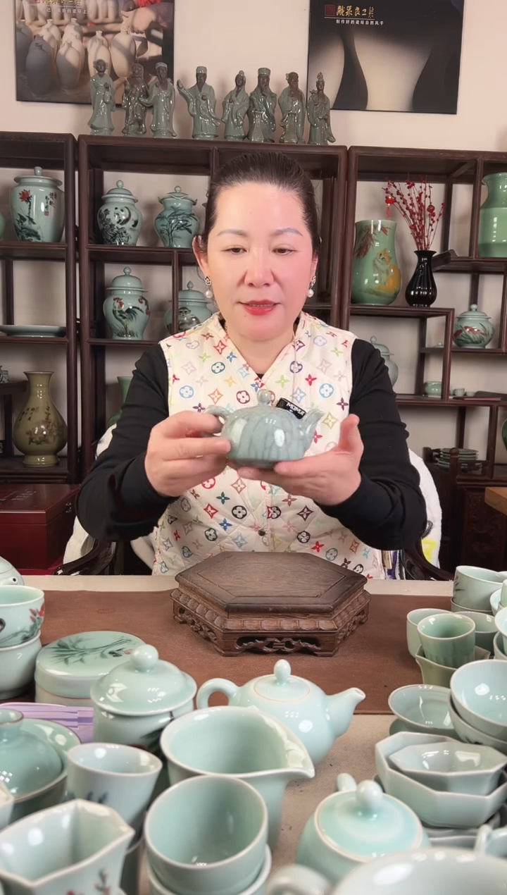 青瓷 纯手工 哥窑 壶