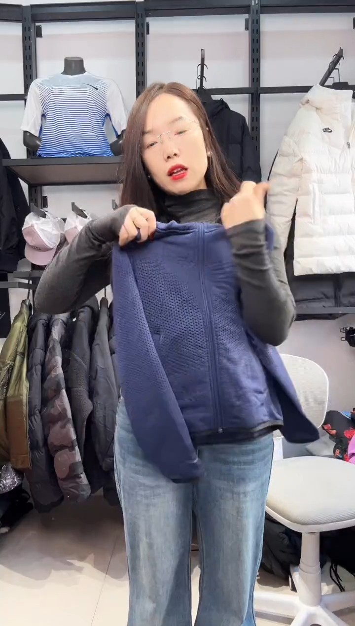 2554  编码  瑕疵直播间过款为准 尺码  ·  140