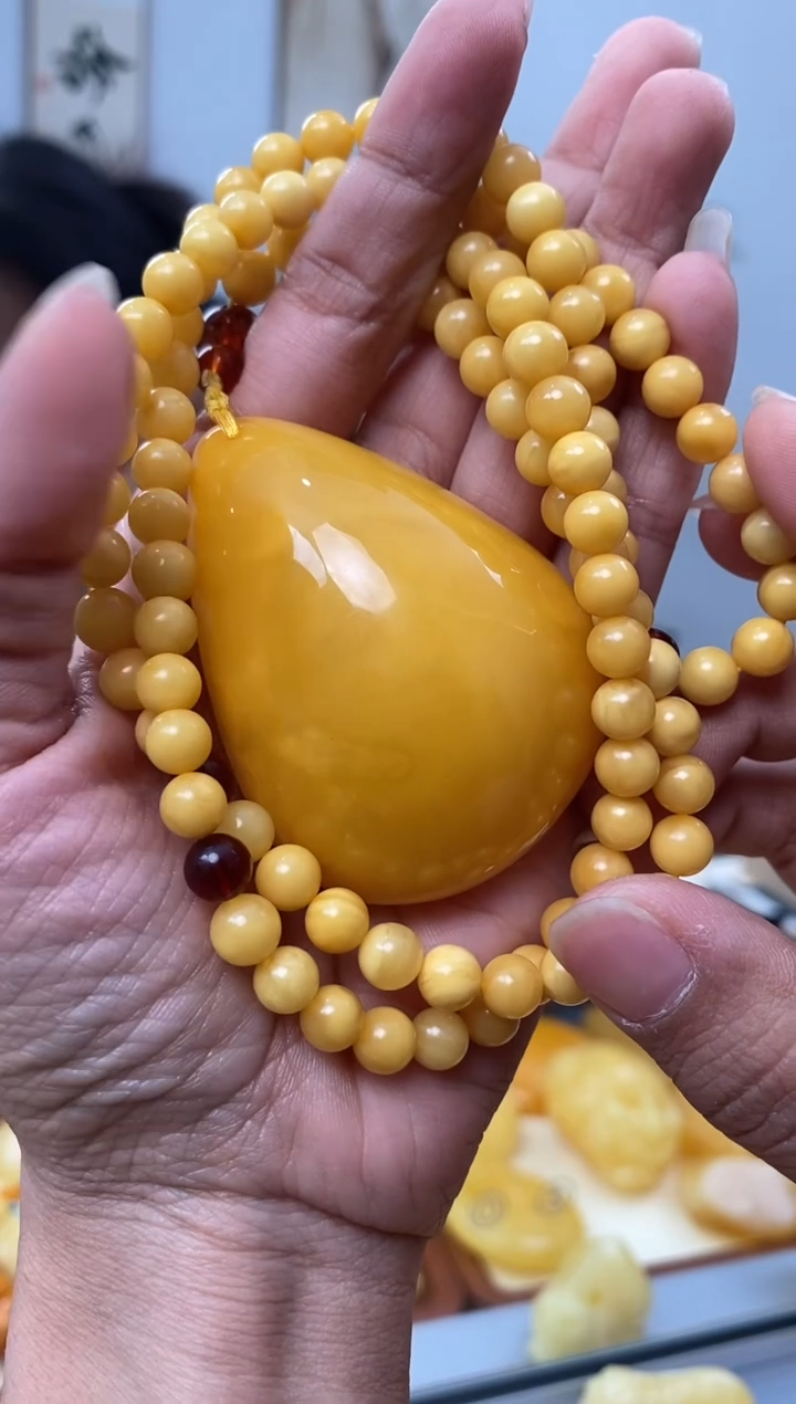 【闪购商品】琥珀裸石未镶嵌天然琥珀蜜蜡水滴