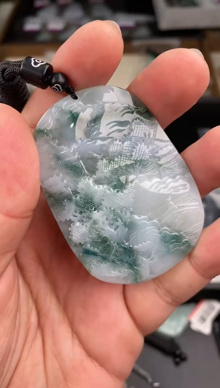 【闪购商品】翡翠颈饰未镶嵌   天然翡翠，一物一图