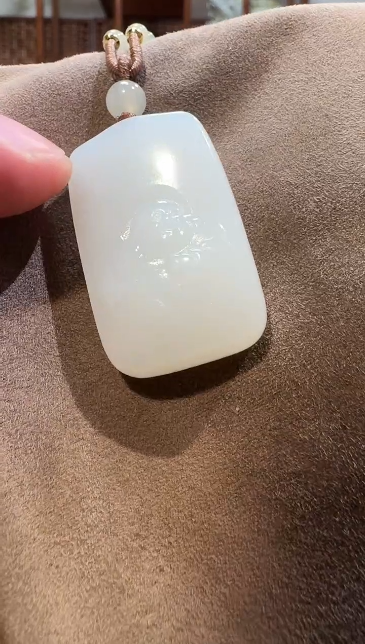【闪购商品】和田玉吊坠未镶嵌1442白玉佛牌