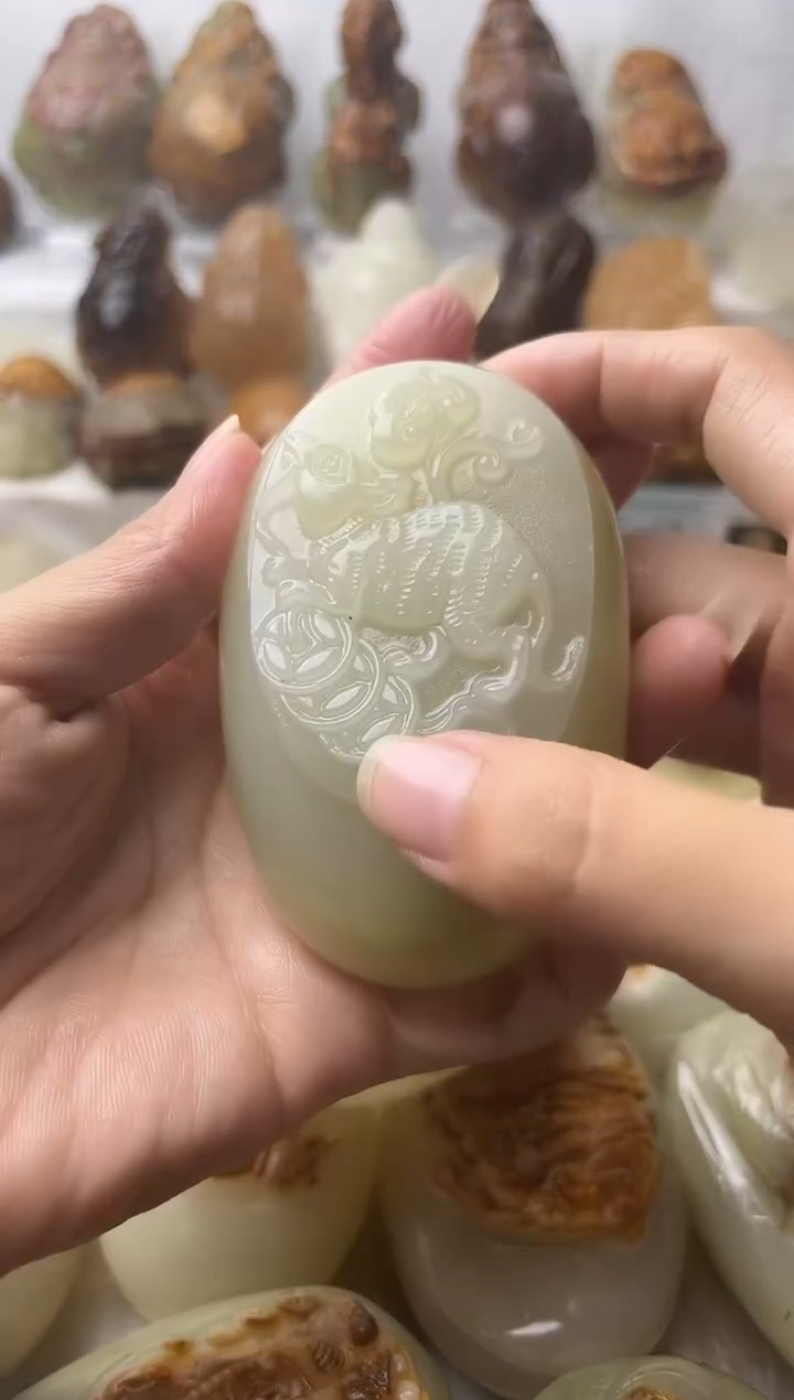 石材方解石手把摆件不退换鼠