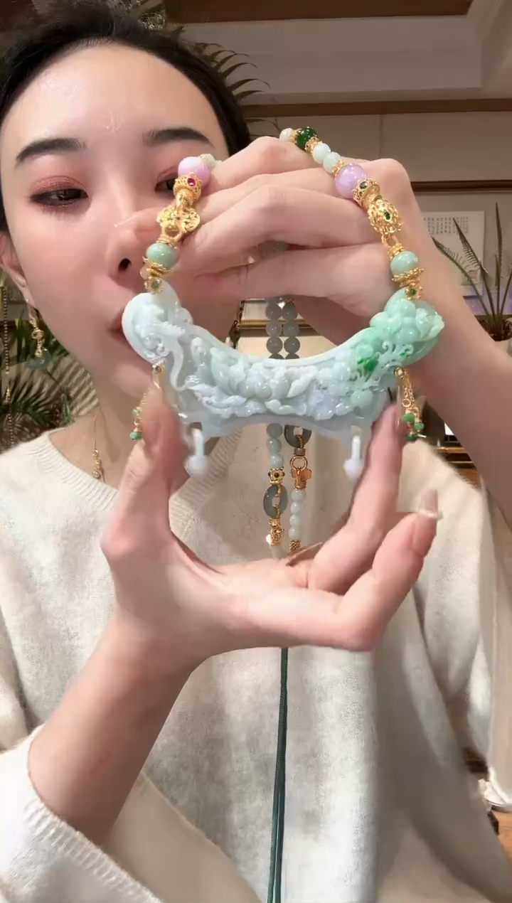 【闪购商品】翡翠颈饰未镶嵌国风