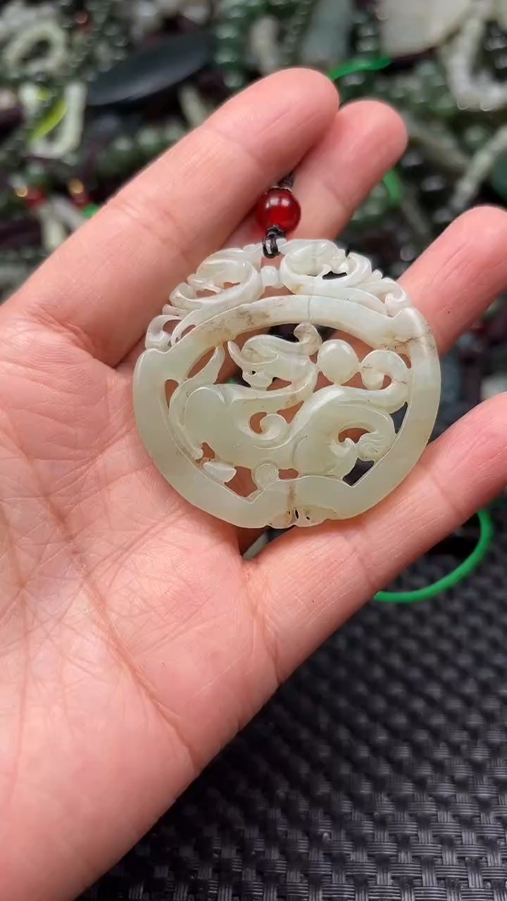 【闪购商品】和田玉颈饰未镶嵌1