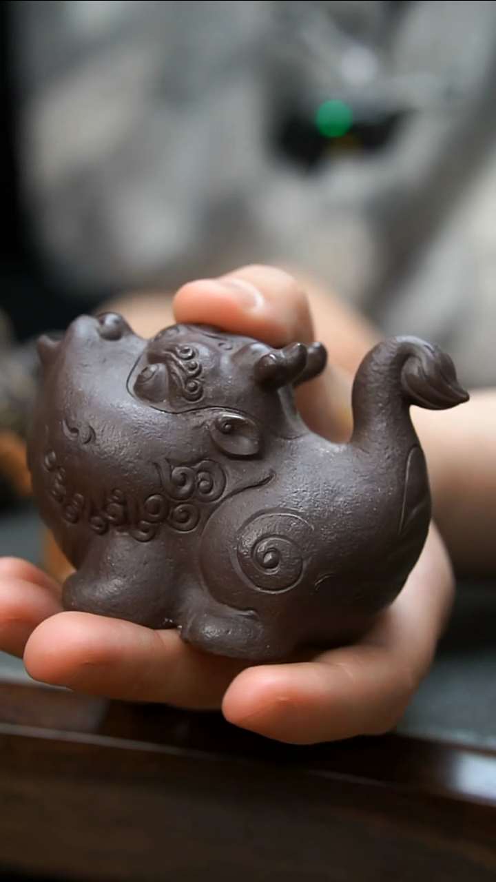 紫砂茶壶貔貅小壶