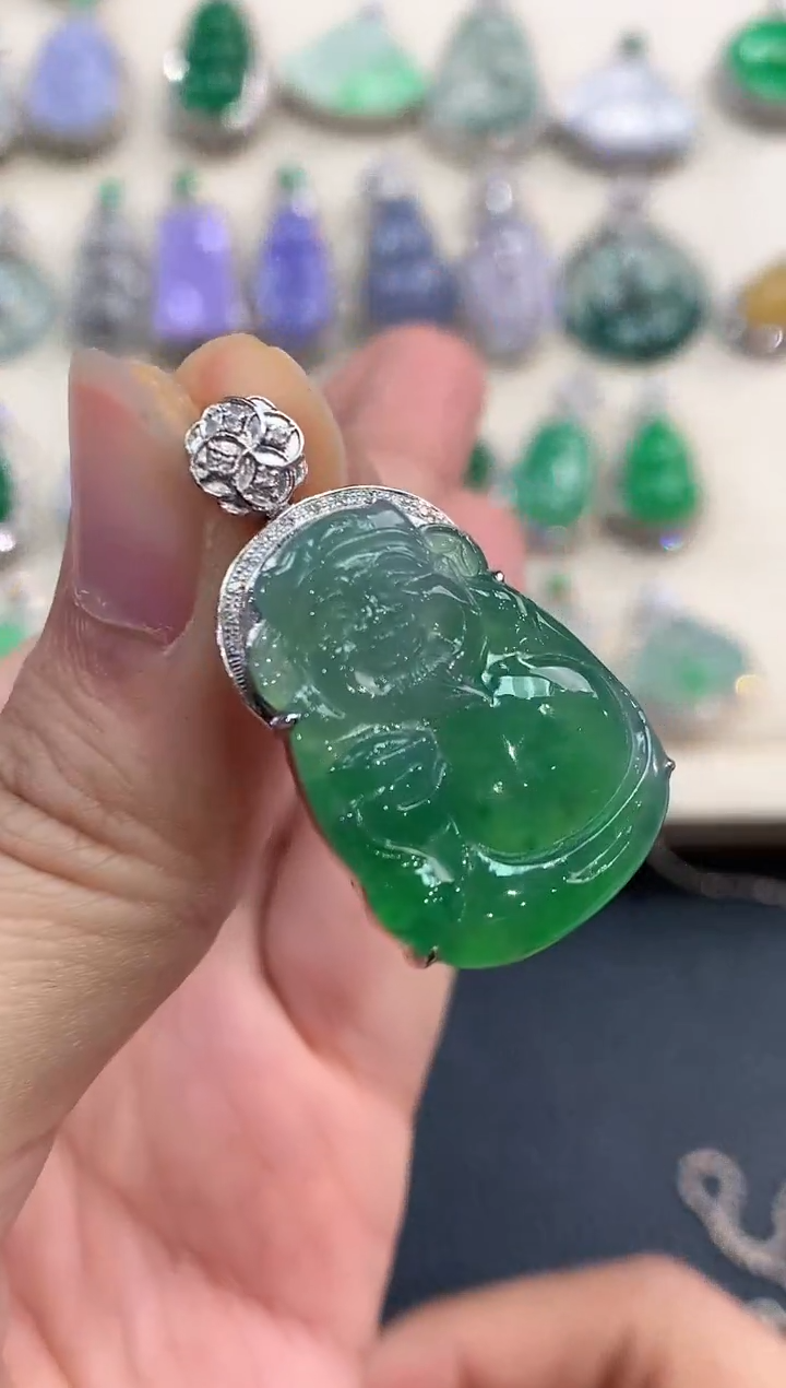 【闪购商品】翡翠吊坠(不含链)18K金镶嵌C22