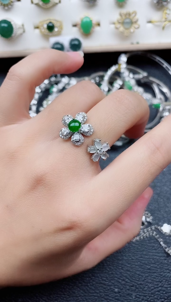 【闪购商品】翡翠戒指银S925镶嵌11111