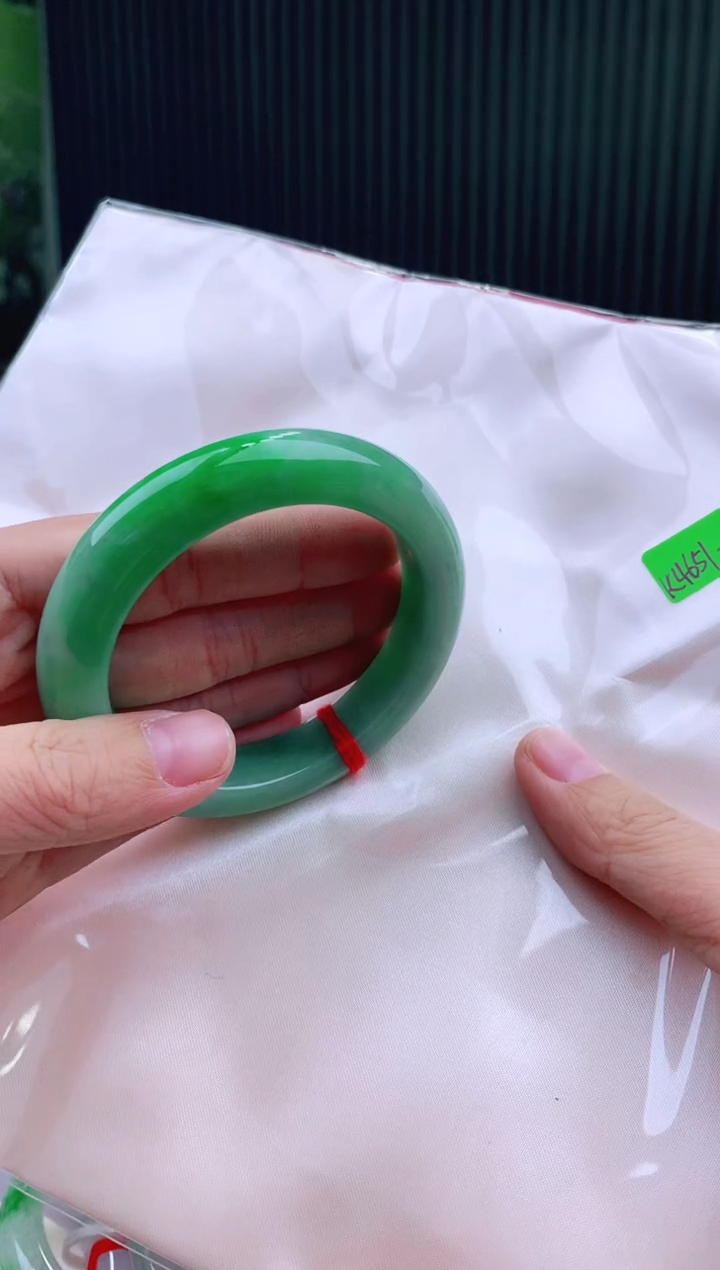 未镶嵌手镯翡翠54