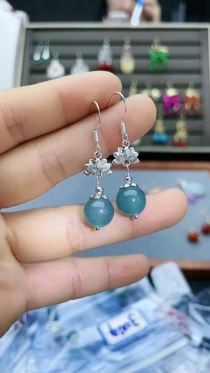 【闪购商品】翡翠耳饰银S925镶嵌300400