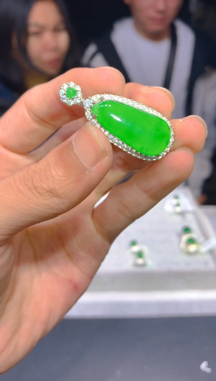【闪购商品】定制翡翠未镶嵌55定制翡翠.多样性发货-发其一