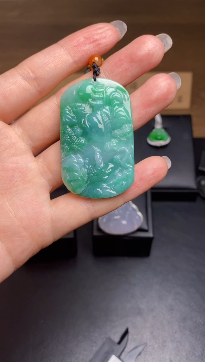 【闪购商品】翡翠颈饰未镶嵌翡翠