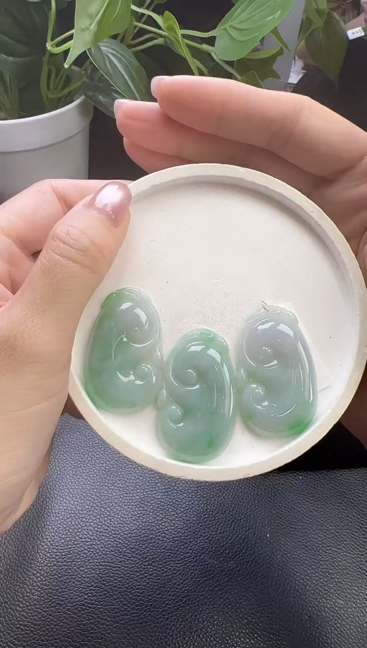 【闪购商品】翡翠颈饰未镶嵌YM1060-4如意多样性发一