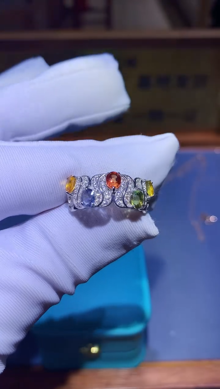 【闪购商品】蓝宝石戒指银S925镶嵌........