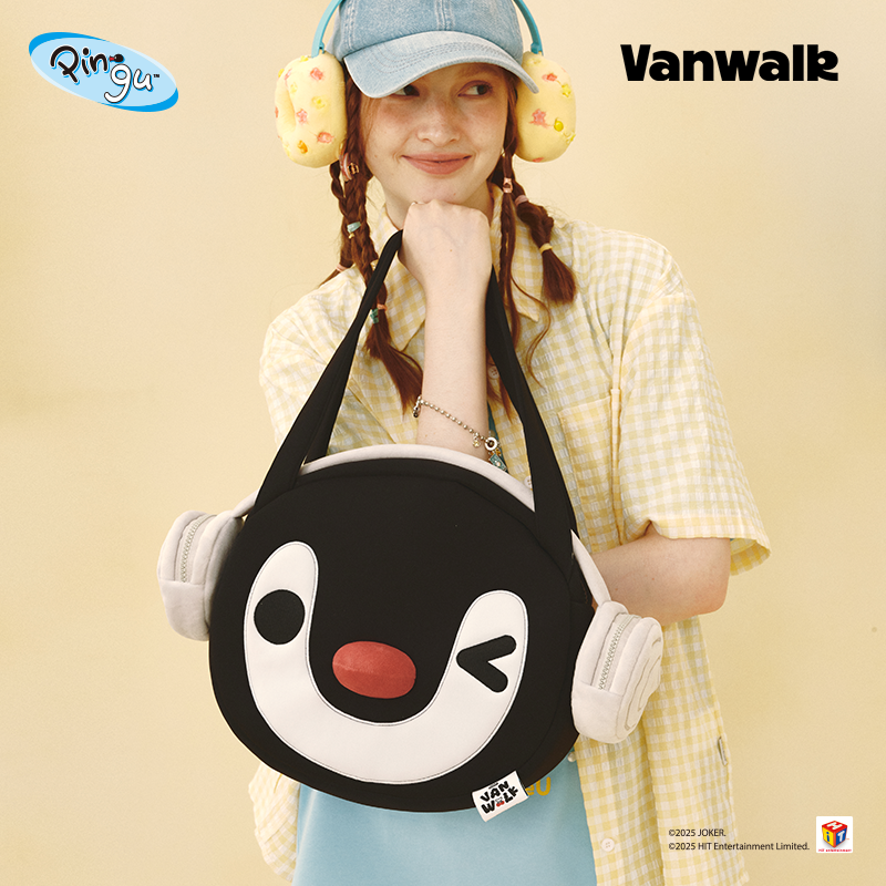 VANWALK Pingu可爱企鹅毛绒公仔包ins休闲小众女生礼物单肩手提包