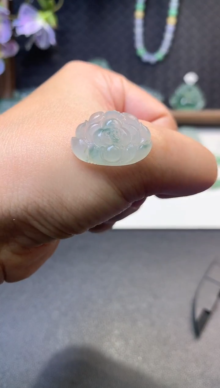 未镶嵌定制翡翠毛货