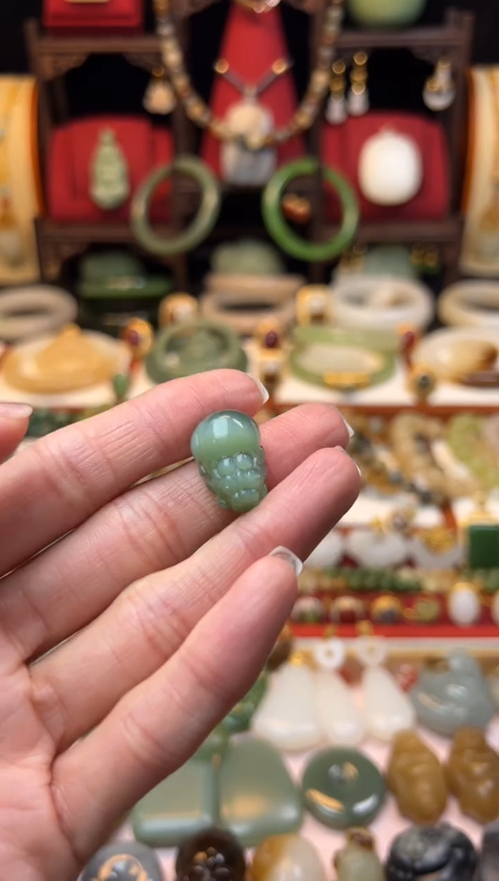 【闪购商品】和田玉挂件未镶嵌1