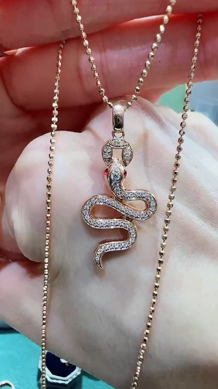 【闪购商品】天然钻石吊坠(不含链)18K金镶嵌18K金钻石蛇蛇吊坠