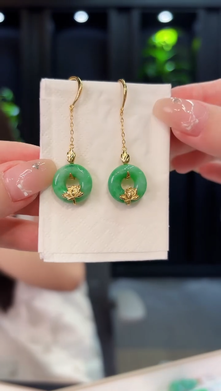 翡翠未镶嵌耳饰缅料A货/多样性发货/一件