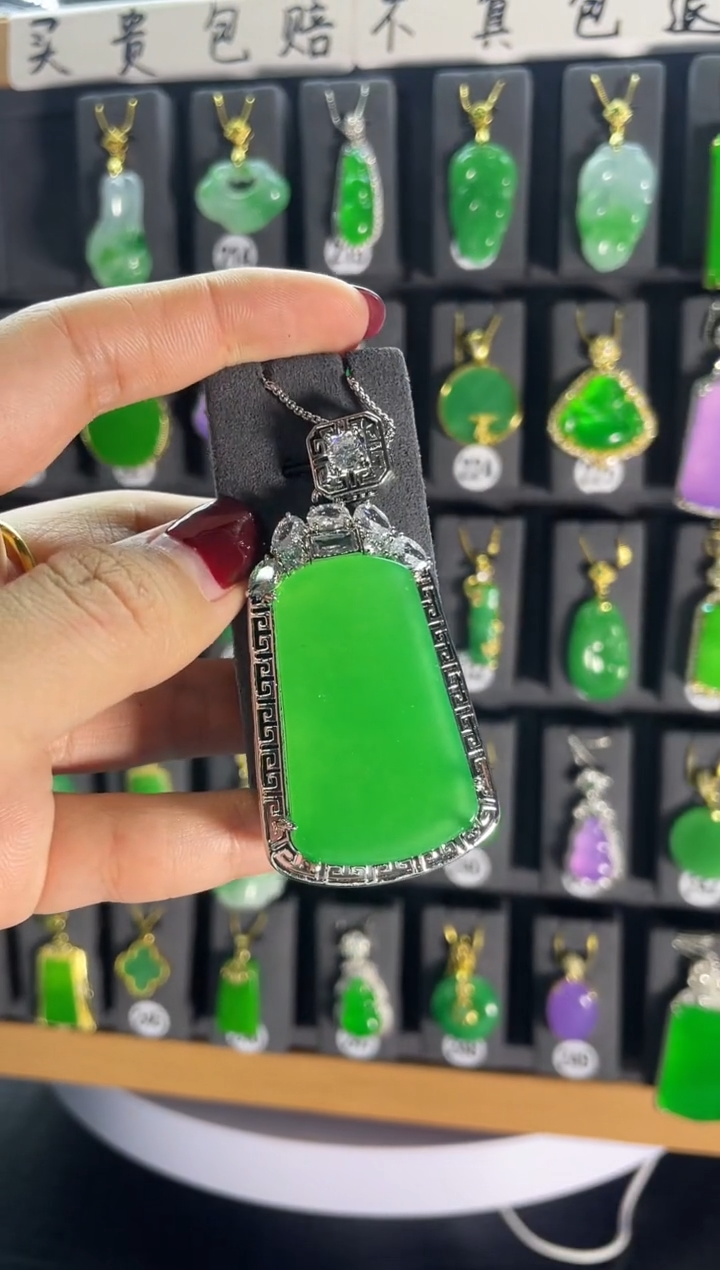 【闪购商品】翡翠耳饰银S925镶嵌212..