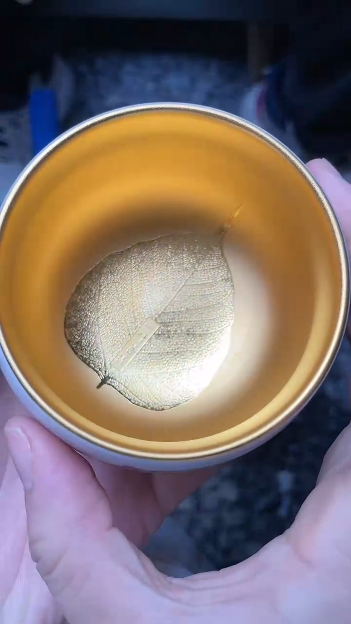 【闪购商品】杯卧虎白瓷磨砂金杯