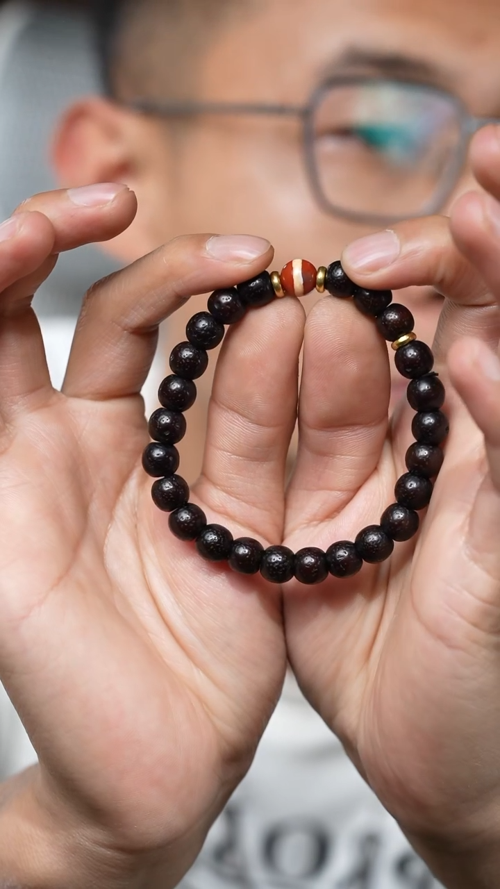 【闪购商品】老星月(多样性发货，发其一）