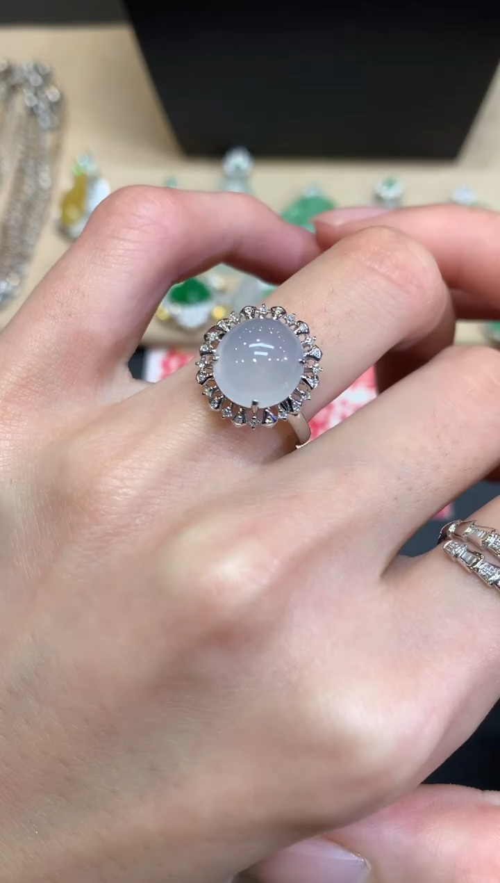 【闪购商品】翡翠戒指18K金镶嵌蛋面【无服务费】