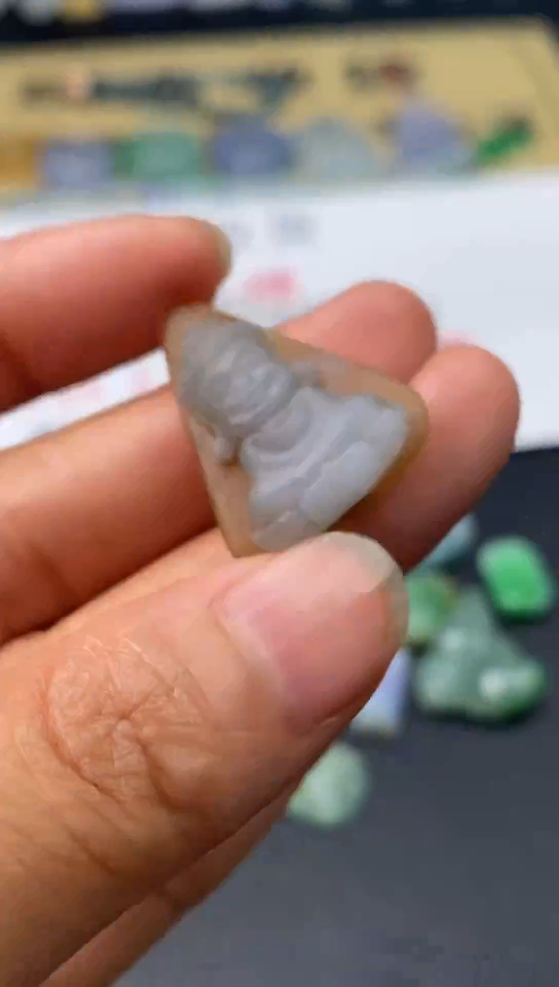 定制翡翠未镶嵌翡翠毛货多样性发货发其一