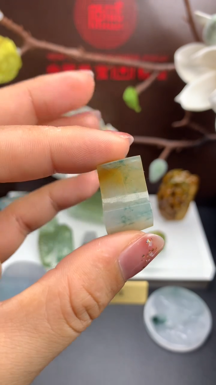 【闪购商品】定制翡翠未镶嵌              