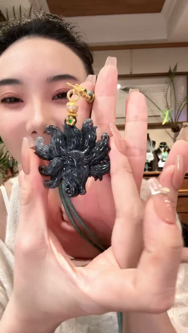 【闪购商品】翡翠颈饰未镶嵌国风