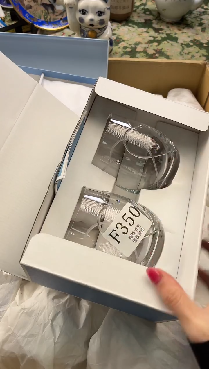 手工艺品琉璃B****啊       F350*