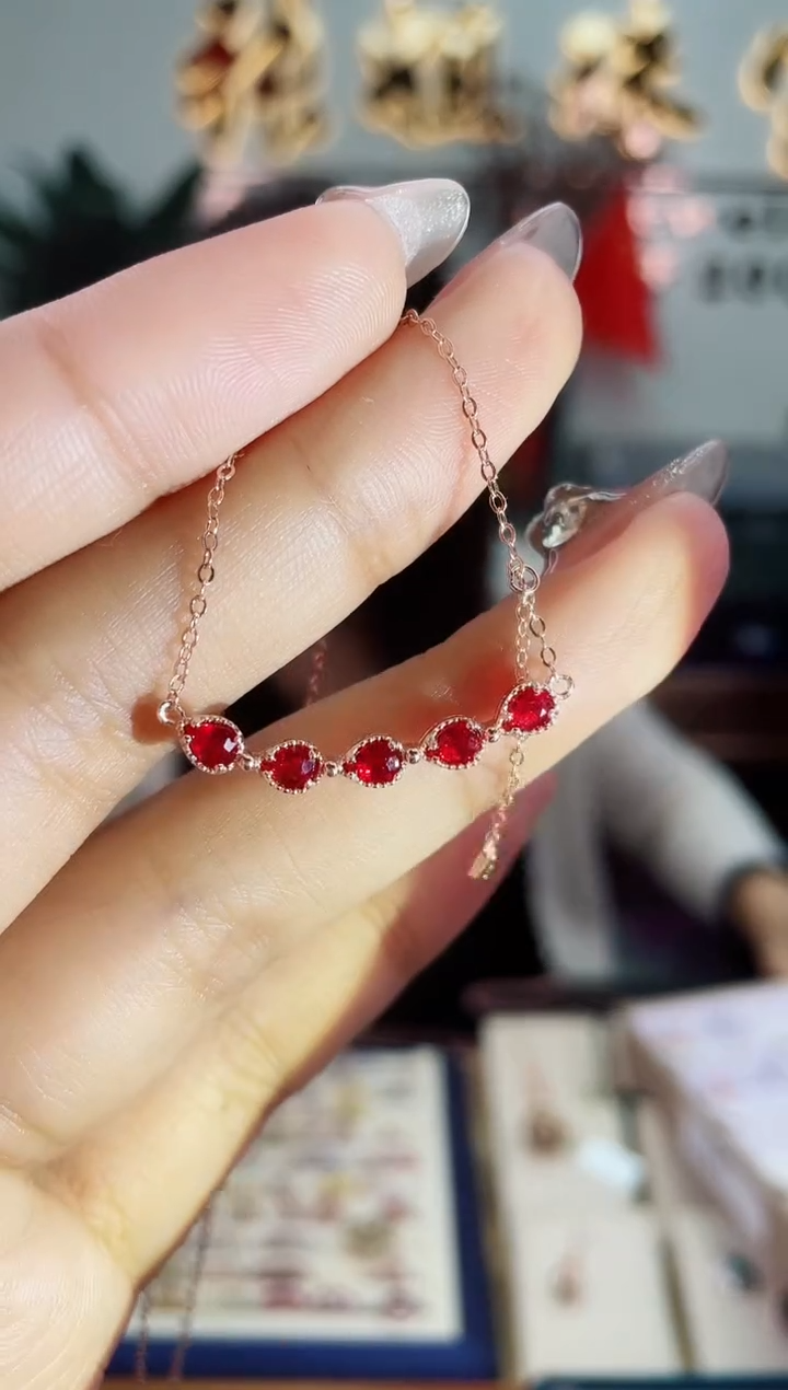 【闪购商品】彩色蓝宝石颈饰银S925镶嵌吊坠