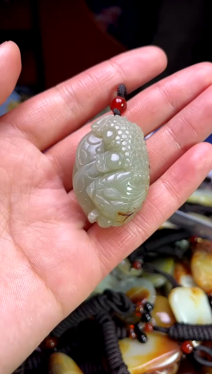 【闪购商品】和田玉颈饰未镶嵌1