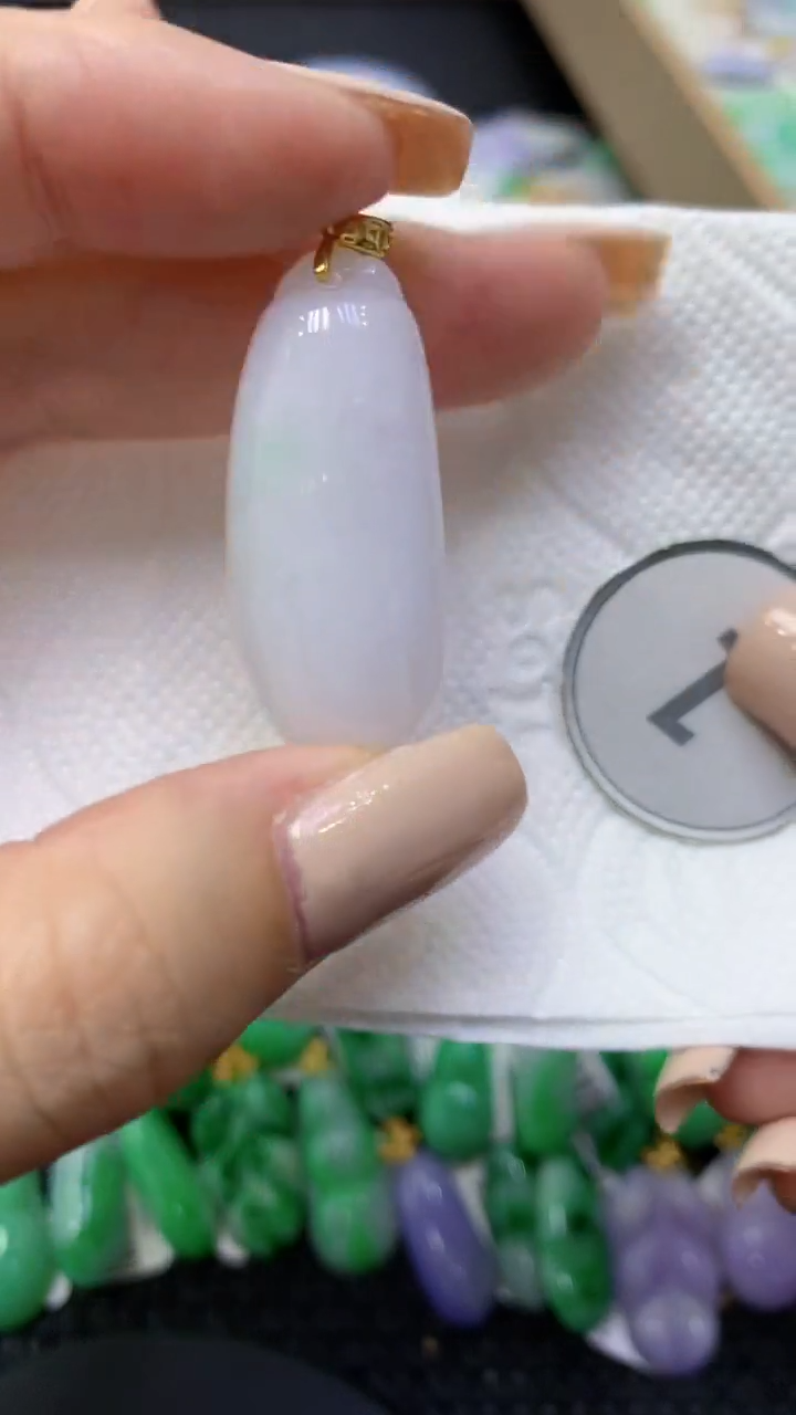 颈饰未镶嵌翡翠天然缅甸翡翠A货