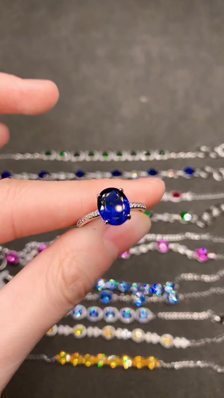 【闪购商品】蓝宝石戒指银S925镶嵌.........