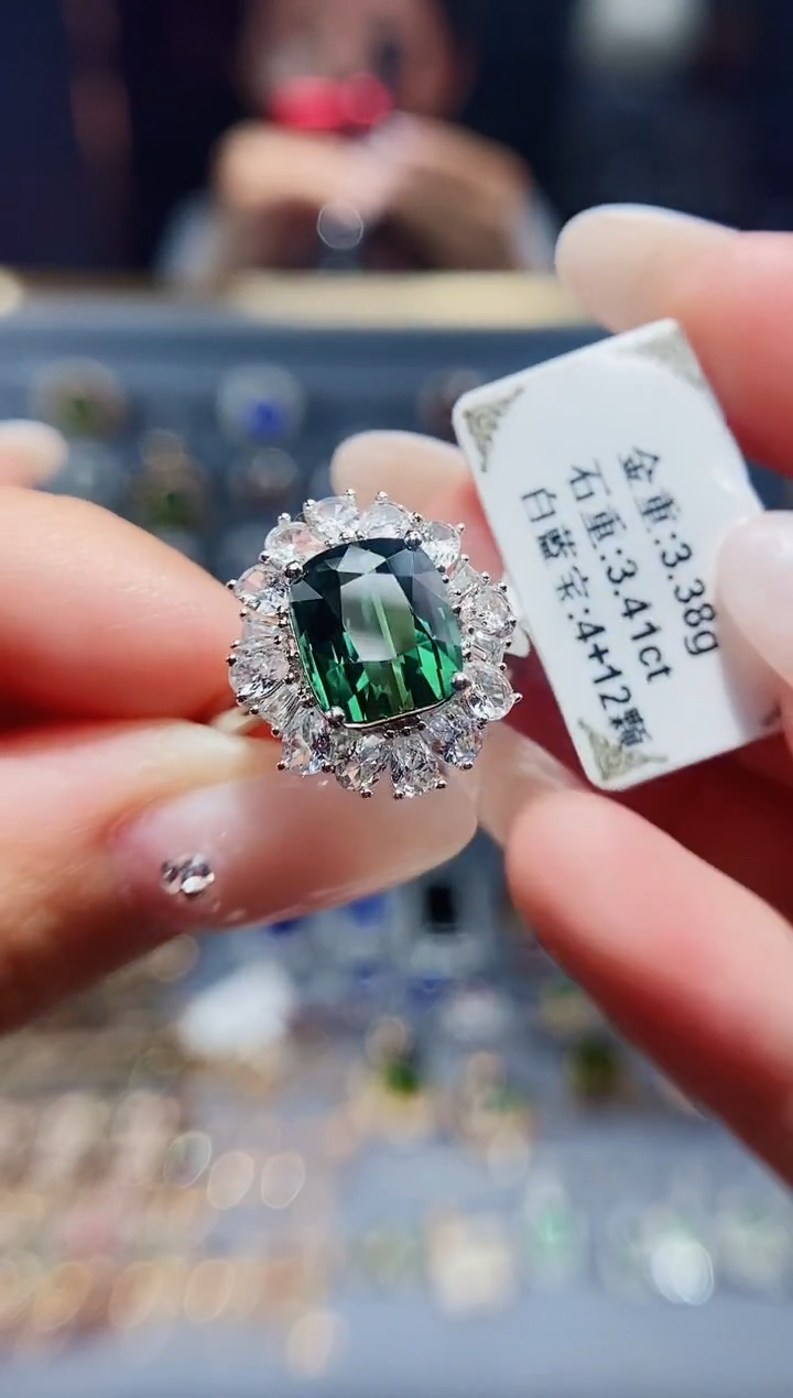 【闪购商品】碧玺戒指18K金镶嵌3.41.